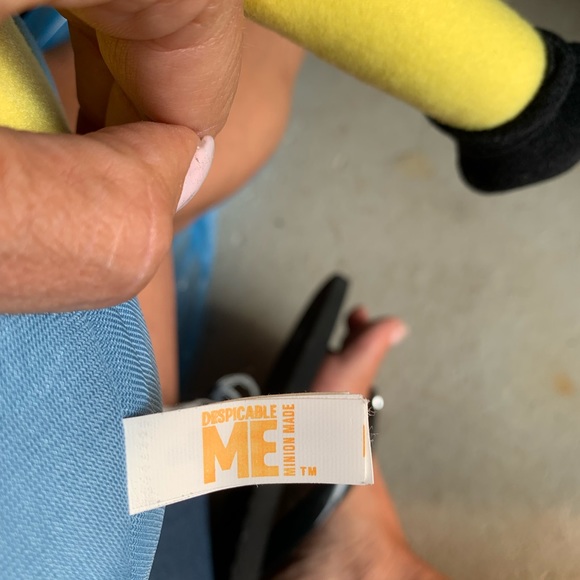 Despicable Me Minion plush 3D 2 eyed - Picture 3 of 3